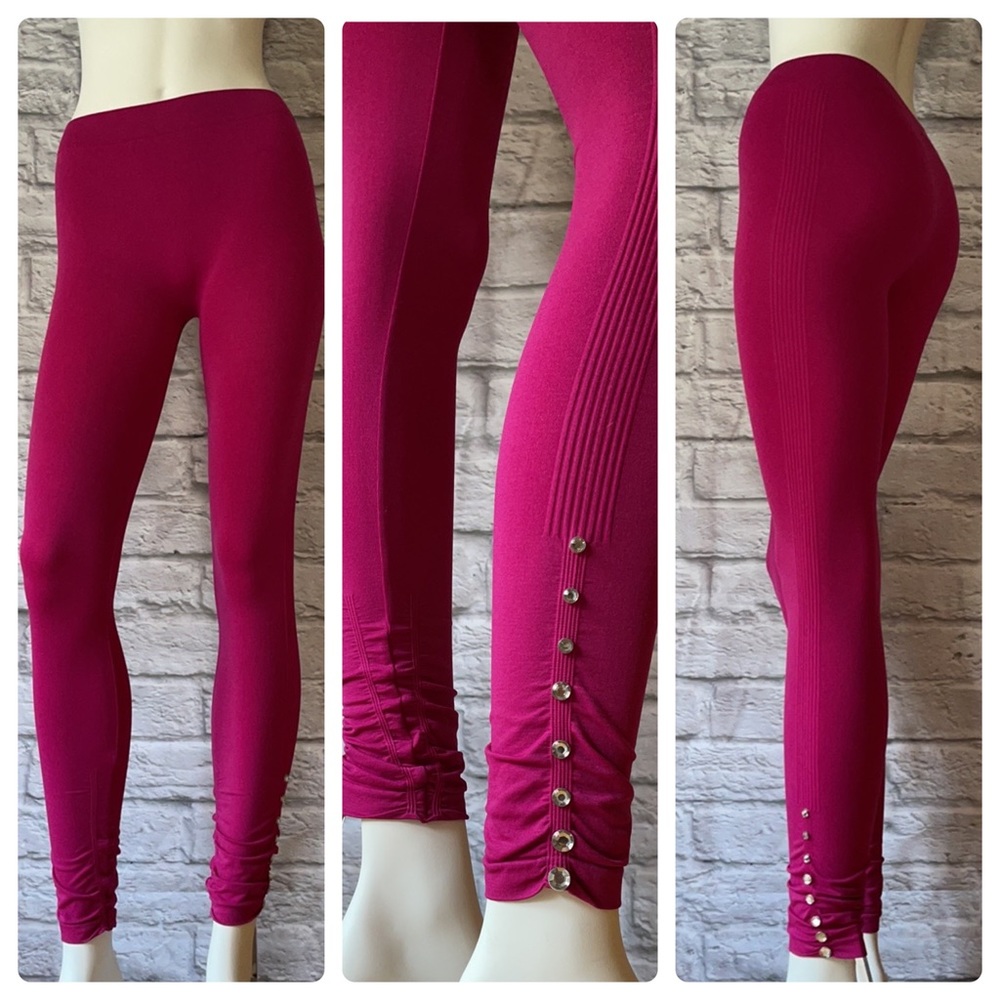 NWOT Magenta Pink Seamless Embellished Shirred Ankle Leggings OSFA